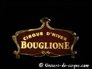 Paris: les projecteurs à LED font leur apparition au Cirque d'Hiver Bouglione