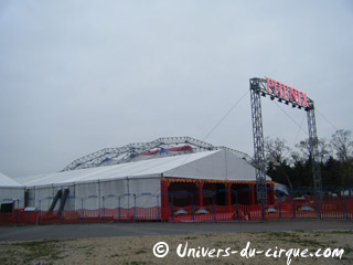Paris: le Cirque Phénix prêt à accueillir 