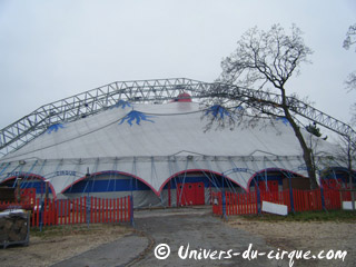Paris: le Cirque Phénix prêt à accueillir 