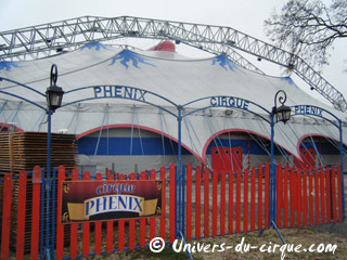 Paris: le Cirque Phénix prêt à accueillir 