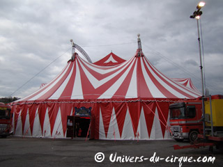 Le nouveau chapiteau du Cirque Luigi Zavatta en images