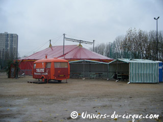 Hauts-de-Seine: le thétre forain du Rugissant à l'Espace Cirque d'Antony jusqu'au 23 novembre 2010