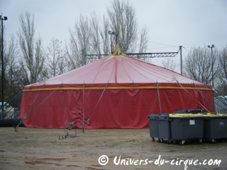 Hauts-de-Seine: le thétre forain du Rugissant à l'Espace Cirque d'Antony jusqu'au 23 novembre 2010