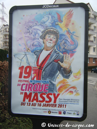 Essonne: campagne d'affichage du 19 Festival International du Cirque de Massy