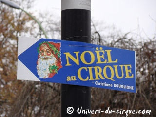 Paris: fin du Cirque de Nol Christiane Bouglione 2010 au Bois de Boulogne