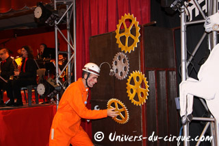 Tarn-et-Garonne: instants dans les coulisses de Nol en Cirque à Valence-d'Agen