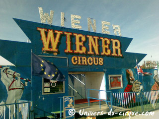 Belgique: Féerie Stéphanoise avec le Wiener Circus à Court-Saint-Etienne du 22 décembre 2010 au 09 janvier 2011