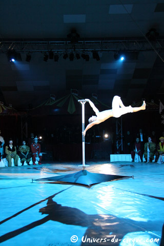 Tarn-et-Garonne: instants dans la piste de Nol en Cirque à Valence-d'Agen