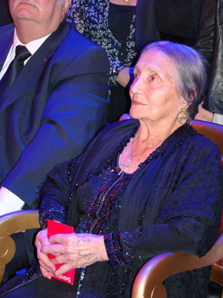Paris: Frédéric Mitterand rend hommage à Madame Rosa Bouglione