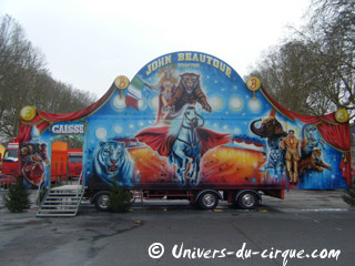 Maine-et-Loire: le Cirque Franco-Italien à Angers jusqu'au 02 janvier 2011