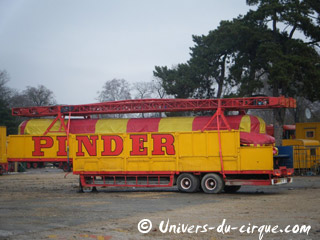 Paris: fin de la saison d'hiver 2010 / 2011 du Cirque Pinder le 09 janvier prochain