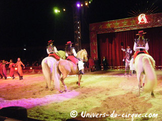Italie: le séjour de l'American Circus Togni à Vérone se poursuit jusqu'au 09 janvier 2011
