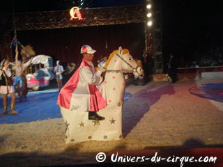 Italie: le séjour de l'American Circus Togni à Vérone se poursuit jusqu'au 09 janvier 2011
