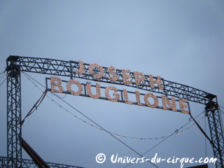 Yvelines: fin du séjour hivernal du Cirque Joseph Bouglione à Chatou le 19 janvier 2011
