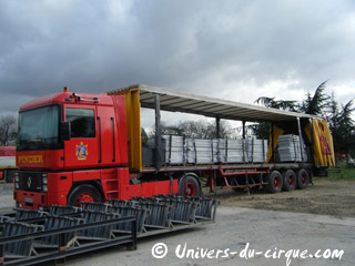 Paris: ambiance de fin de saison sur la Pelouse de Reuilly