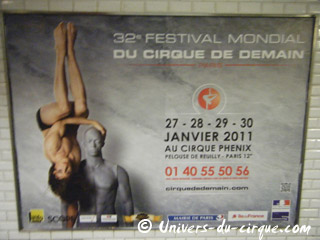 Paris: cirques et spectacles familiaux s'affichent dans le métro de la capitale