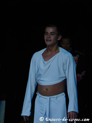 Yurie Basiul au programme du spectacle 2011 du Cirque Pinder