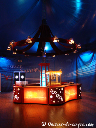Le nouvel aménagement du hall d'accueil du Cirque Arlette Gruss en images