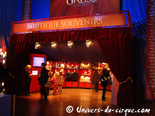 Le nouvel aménagement du hall d'accueil du Cirque Arlette Gruss en images
