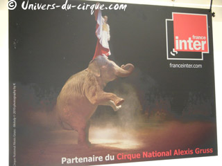 Paris: les représentations du Cirque National Alexis Gruss se poursuivent jusqu'au 27 février 2011