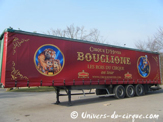 Essonne: dernières images du démontage des installations du 19 Festival International du Cirque de Massy