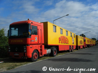 Le Cirque Pinder reprend la route pour sa tournée 2011 à travers la France