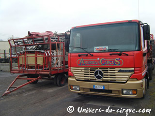 Italie: l'American Circus Togni à Livourne du 03 au 14 février 2011