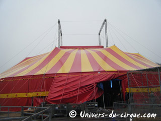 Nord: Cirque Educatif du Douaisis à Sin-le-Noble du 08 février au 03 mars 2011