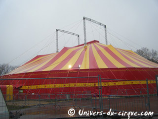 Nord: Cirque Educatif du Douaisis à Sin-le-Noble du 08 février au 03 mars 2011