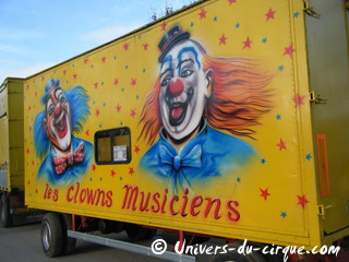 Essonne: derniers jours du Cirque Muller à Chilly-Mazarin