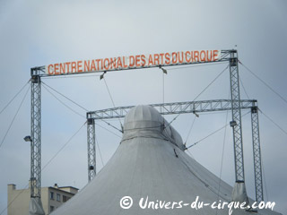 Paris: les représentations du Centre National des Arts du Cirque se poursuivent au Parc de la Villette jusqu'au 13 février 2011