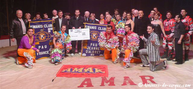 Pyrénées-Atlantiques: le Kiwanis Club sous le chapiteau Amar à Pau le 01 février 2011
