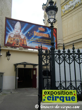 Paris: succès pour le salon de la maquette de cirque et pour la bourse d'échanges au Cirque d'Hiver Bouglione