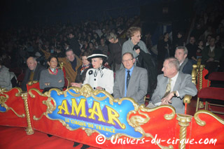 Haute-Vienne: de l'Amour sur la piste étoilée du Cirque Amar à Limoges