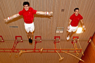 Suisse: deux frères vont s'envoler pour rejoindre le Cirque du Soleil