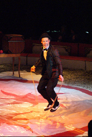 Joanès sur la piste du Cirque Lydia Zavatta en images