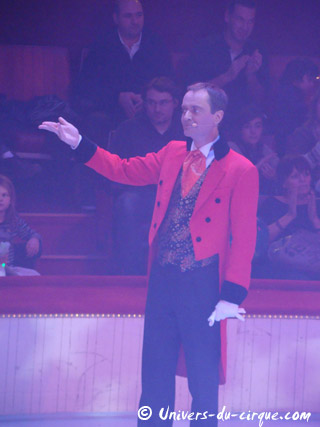 Paris: Michel Palmer, le nouveau M. Loyal du Cirque d'Hiver Bouglione