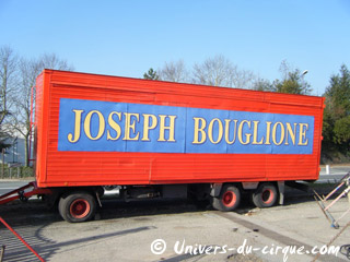 Le spectacle 2011 du Cirque Joseph Bouglione