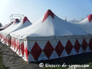 Le spectacle 2011 du Cirque Joseph Bouglione