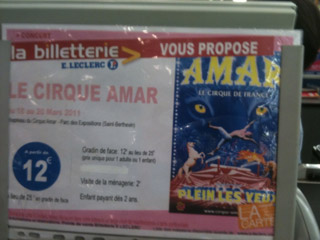 Mayenne: partenariat entre le Cirque Amar et les centres Leclerc à Laval
