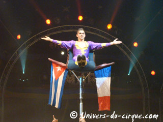 Cuba à l'honneur sur les pistes des grands cirques français: le Cirque Amar (1/4)