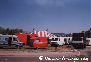 Retour en images sur les tournées en France du cirque de Hans Martens (01)