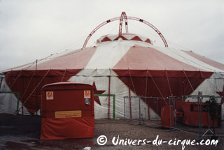Retour en images sur les tournées en France du cirque de Hans Martens (02)