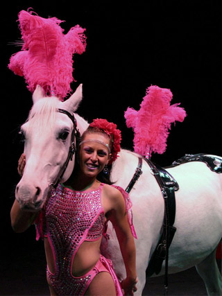 USA: le spectacle 2011 du Cirque Tarzan Zerbini