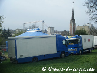 Hauts-de-Seine: prolongation du Cirque Melvin à Bagneux jusqu'au 30 mars 2011