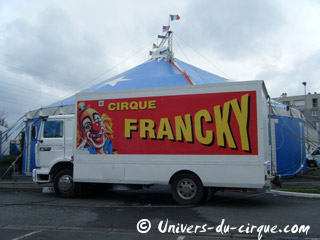 Marne: le Cirque Francky poursuit sa tournée en périphérie de Reims