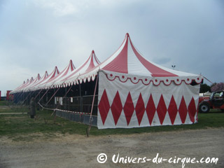 Eure-et-Loir: le Cirque Amar en a mis 