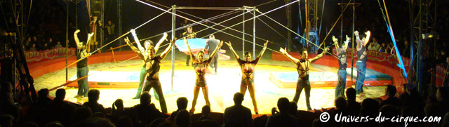 Cuba à l'honneur sur les pistes des grands cirques français: le Cirque Pinder (3/4)