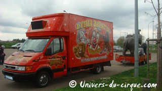 Yvelines: le Cirque Lydia Zavatta poursuit son séjour à Limay jusqu'au 03 avril 2011