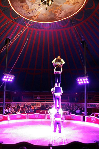 Espagne: le Cirque Raluy à Mataro et à Sabadell